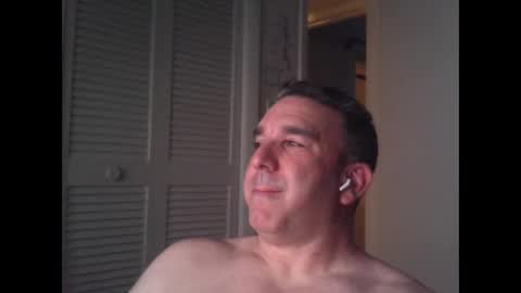 Snapshot of oceanmanx chatting on 2, 12, 2024 Ocean online show from 2, 12, 2024