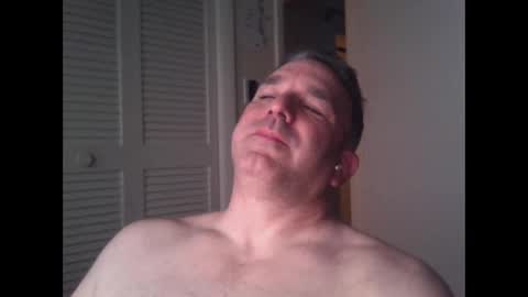 Snapshot of oceanmanx chatting on 10, 1, 2025 Ocean online show from 10, 1, 2025