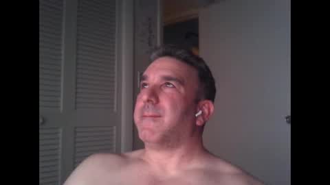 Snapshot of oceanmanx chatting on 28, 1, 2025 Ocean online show from 28, 1, 2025