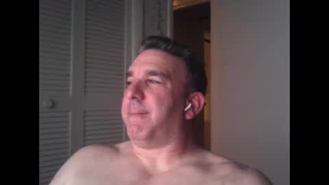 Snapshot of oceanmanx chatting on 3, 3, 2025 Ocean online show from 3, 3, 2025