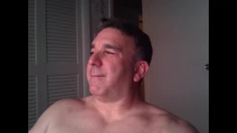 Snapshot of oceanmanx chatting on 29, 10, 2025 Ocean online show from 29, 10, 2025