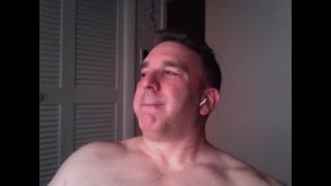 Snapshot of oceanmanx chatting on 19, 11, 2025 Ocean online show from 19, 11, 2025