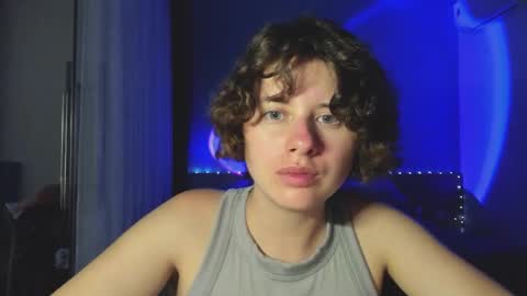 Evie online show from 31, 1, 2025