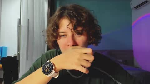 Evie online show from 1, 2, 2025