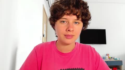 Evie online show from 3, 3, 2026