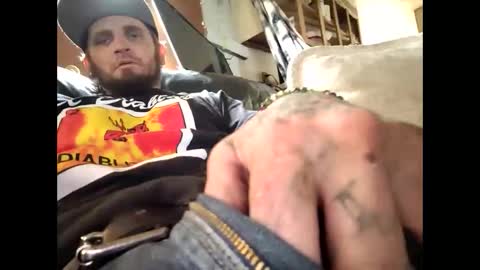 Snapshot of oddjuggla chatting on 16, 11, 2025 oddjuggla online show from 16, 11, 2025