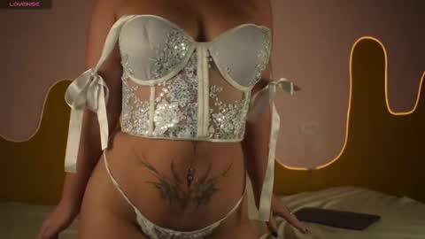 Snapshot of odeth_ chatting on 2, 2, 2025 odeth_ online show from 2, 2, 2025