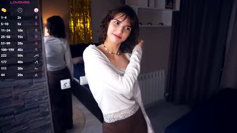 Snapshot of odettehatt chatting on 1, 3, 2025 Thea online show from 1, 3, 2025