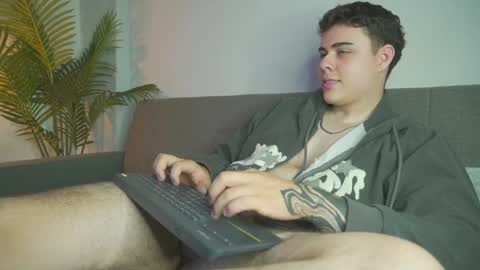 Snapshot of odin_blake chatting on 27, 12, 2024 ODIN online show from 27, 12, 2024