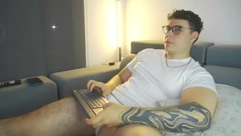 Snapshot of odin_blake chatting on 13, 2, 2025 ODIN online show from 13, 2, 2025