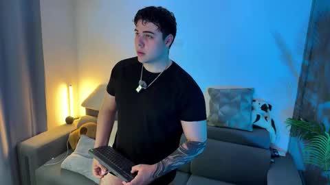 Snapshot of odin_blake chatting on 15, 10, 2025 ODIN online show from 15, 10, 2025