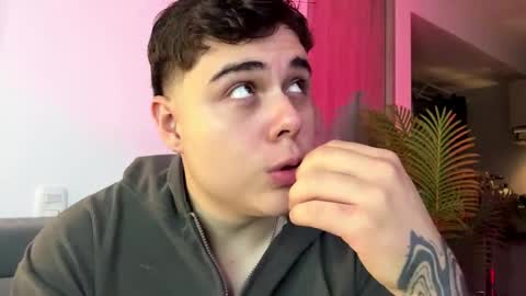 Snapshot of odin_blake chatting on 30, 10, 2025 ODIN online show from 30, 10, 2025