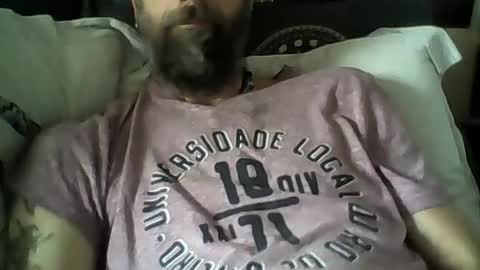 Snapshot of oedipe666 chatting on 12, 6, 2026 oedipe666cam online show from 12, 6, 2026
