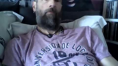 Snapshot of oedipe666 chatting on 17, 6, 2026 oedipe666cam online show from 17, 6, 2026
