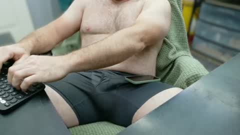 Snapshot of office_guy26 chatting on 24, 6, 2026 Office Guy online show from 24, 6, 2026