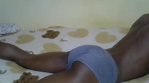 Snapshot of officialbabes chatting on 19, 12, 2025 officialbabes online show from 19, 12, 2025