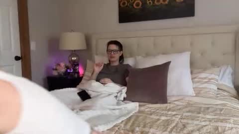 Snapshot of officiallyonlytams chatting on 24, 11, 2025 Tams online show from 24, 11, 2025