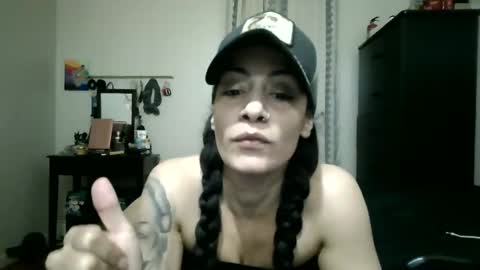 Lit en Cama online show from 14, 10, 2025