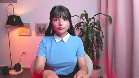  Holly  online show from 27, 7, 2026