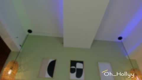 Holly online show from 26, 11, 2025