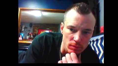 Snapshot of oh_you_know69 chatting on 4, 12, 2024 who dares toss me some tips lets have fun online show from 4, 12, 2024