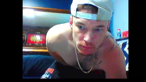 Snapshot of oh_you_know69 chatting on 11, 12, 2024 who dares toss me some tips lets have fun online show from 11, 12, 2024
