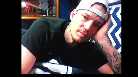 Snapshot of oh_you_know69 chatting on 15, 12, 2024 who dares toss me some tips lets have fun online show from 15, 12, 2024