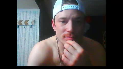 Snapshot of oh_you_know69 chatting on 27, 1, 2025 who dares toss me some tips lets have fun online show from 27, 1, 2025