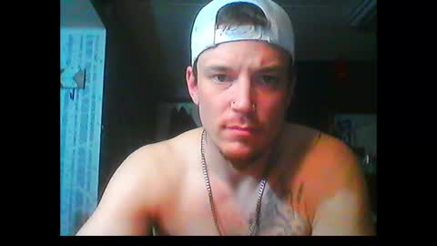 Snapshot of oh_you_know69 chatting on 28, 1, 2025 who dares toss me some tips lets have fun online show from 28, 1, 2025