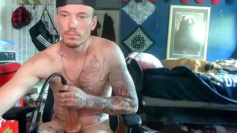 Snapshot of oh_you_know69 chatting on 9, 9, 2025 who dares toss me some tips lets have fun online show from 9, 9, 2025