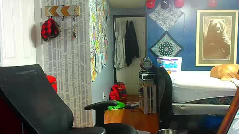 Snapshot of oh_you_know69 chatting on 1, 10, 2025 who dares toss me some tips lets have fun online show from 1, 10, 2025