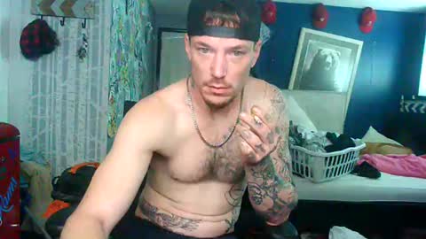 Snapshot of oh_you_know69 chatting on 26, 11, 2025 who dares toss me some tips lets have fun online show from 26, 11, 2025