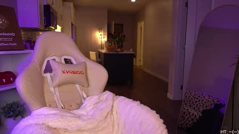 Snapshot of ohbabykelly chatting on 7, 11, 2025 Kelly online show from 7, 11, 2025