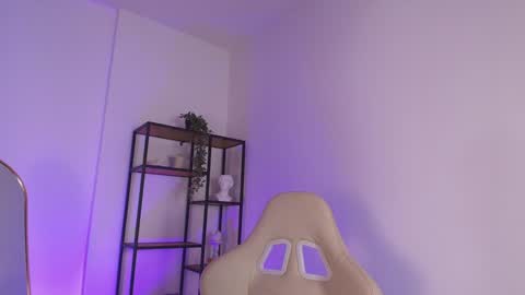 Snapshot of ohh_my_venus chatting on 18, 1, 2025 Julia online show from 18, 1, 2025