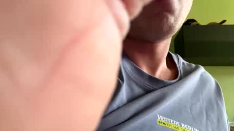 Snapshot of ohja87 chatting on 9, 3, 2025 ohja87 online show from 9, 3, 2025