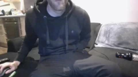 Snapshot of ohmibodslave chatting on 15, 12, 2024 TheDee online show from 15, 12, 2024