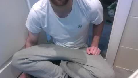 Snapshot of ohmibodslave chatting on 21, 12, 2025 TheDee online show from 21, 12, 2025