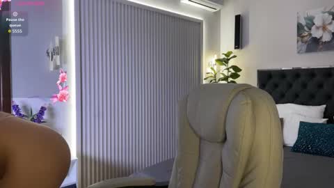 Emma online show from 1, 10, 2025