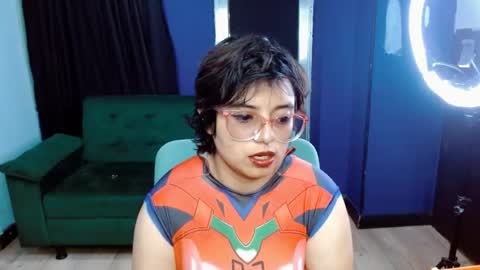 Snapshot of ohmysqueak chatting on 19, 4, 2026 ohmysqueak online show from 19, 4, 2026