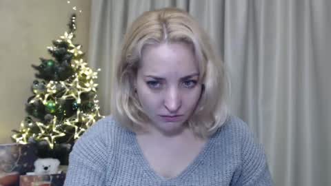 Snapshot of ohsweetmari chatting on 21, 12, 2024 Mari online show from 21, 12, 2024