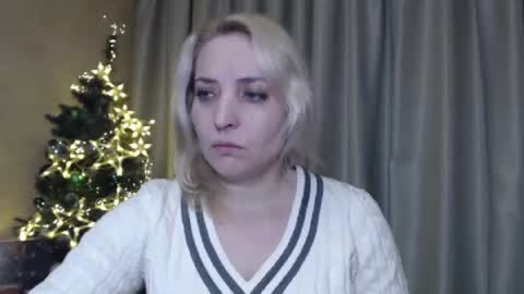 Snapshot of ohsweetmari chatting on 30, 12, 2024 Mari online show from 30, 12, 2024