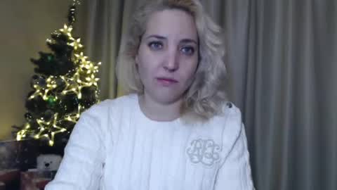 Snapshot of ohsweetmari chatting on 1, 1, 2025 Mari online show from 1, 1, 2025