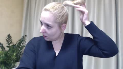 Snapshot of ohsweetmari chatting on 22, 1, 2025 Mari online show from 22, 1, 2025