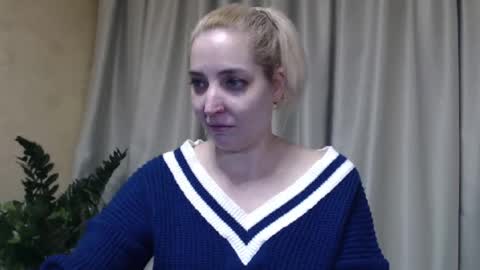 Snapshot of ohsweetmari chatting on 19, 2, 2025 Mari online show from 19, 2, 2025