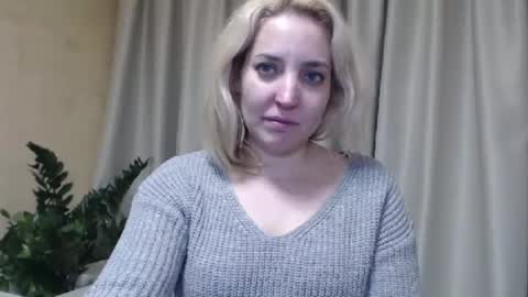 Snapshot of ohsweetmari chatting on 20, 2, 2025 Mari online show from 20, 2, 2025