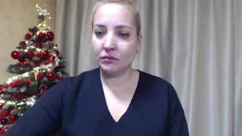 Snapshot of ohsweetmari chatting on 22, 12, 2025 Mari online show from 22, 12, 2025