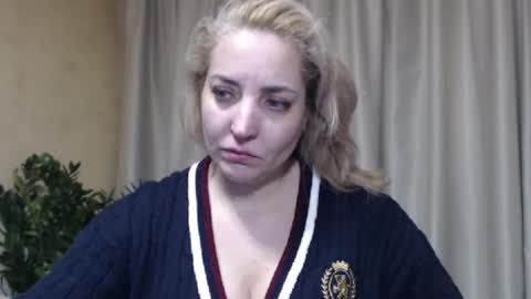 Snapshot of ohsweetmari chatting on 15, 1, 2026 Mari online show from 15, 1, 2026