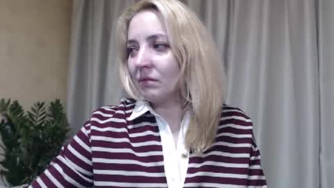 Snapshot of ohsweetmari chatting on 12, 3, 2026 Mari online show from 12, 3, 2026
