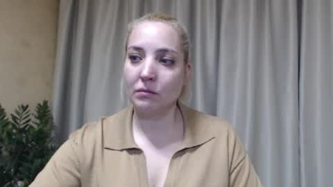 Snapshot of ohsweetmari chatting on 21, 3, 2026 Mari online show from 21, 3, 2026