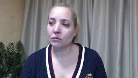 Snapshot of ohsweetmari chatting on 24, 3, 2026 Mari online show from 24, 3, 2026